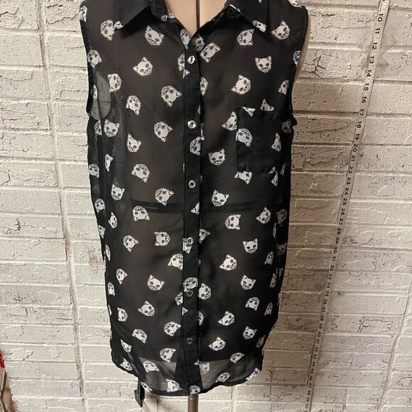 No Boundaries Cat Sheer Button Up Sleeveless BlouseLarge 11/13 - Picture 4 of 12